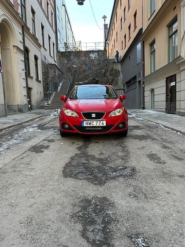 Begagnad 2009 Seat Ibiza | 31 000 kr (Marknadspris) - Bild 1/4