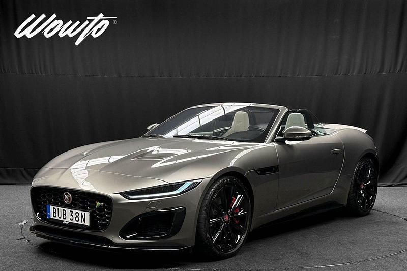 Grå Begagnad 2022 Jaguar F-Type R Cab | 1 429 800 kr - Bild 1/4