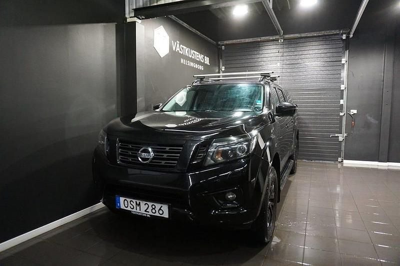 Svart Begagnad 2019 Nissan Navara N-Guard Pickup | 249 900 kr (Superpris) - Bild 1/4