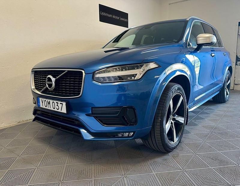 Begagnad Volvo XC90 R-Design 241 HK (177 kW) 2018 Blå SUV