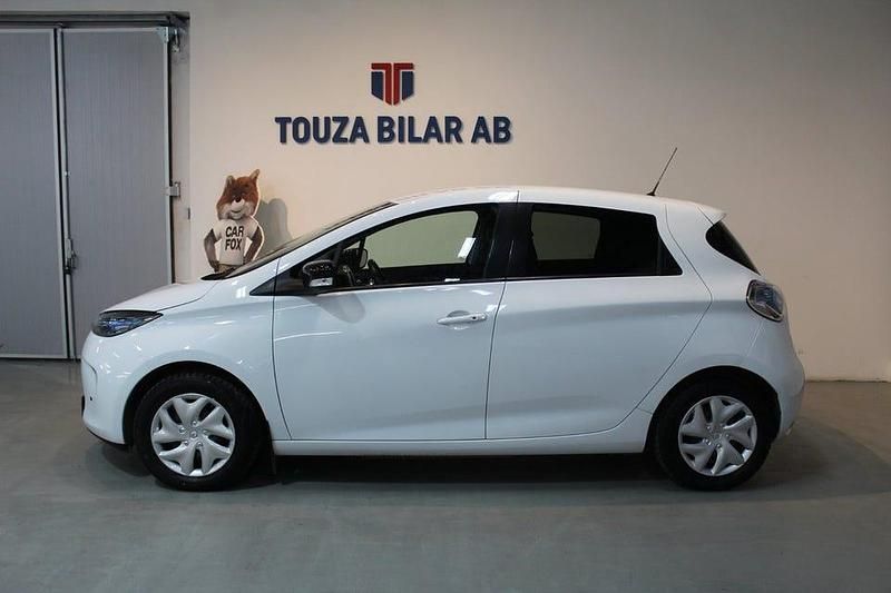 Begagnad Renault Zoe 80 kW (109 HK) 2019 Vit Halvkombi