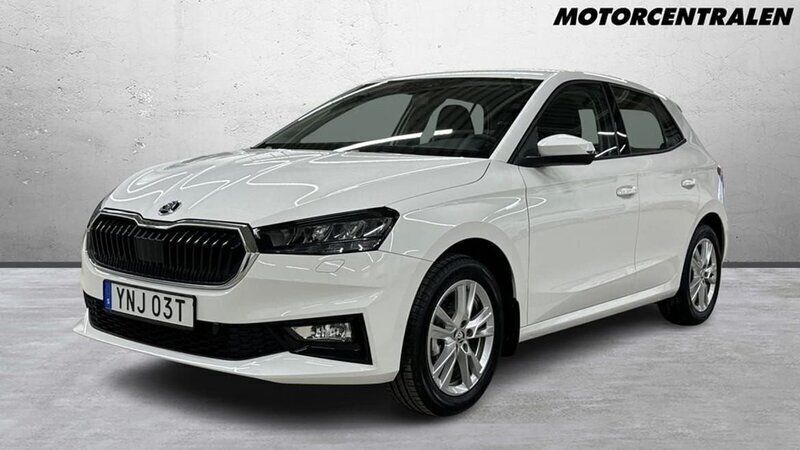 Vit Ny 2024 Skoda Fabia Halvkombi | 199 000 kr (Marknadspris) - Bild 1/4