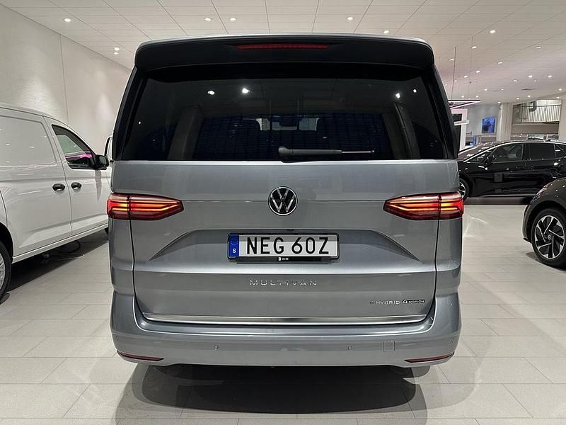 Ny VW Multivan 2026 Silver Van