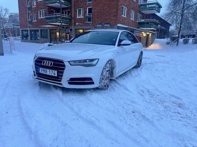 Begagnad 2017 Audi A6 Sedan | 220 000 kr (Lite dyr) - Bild 1/4