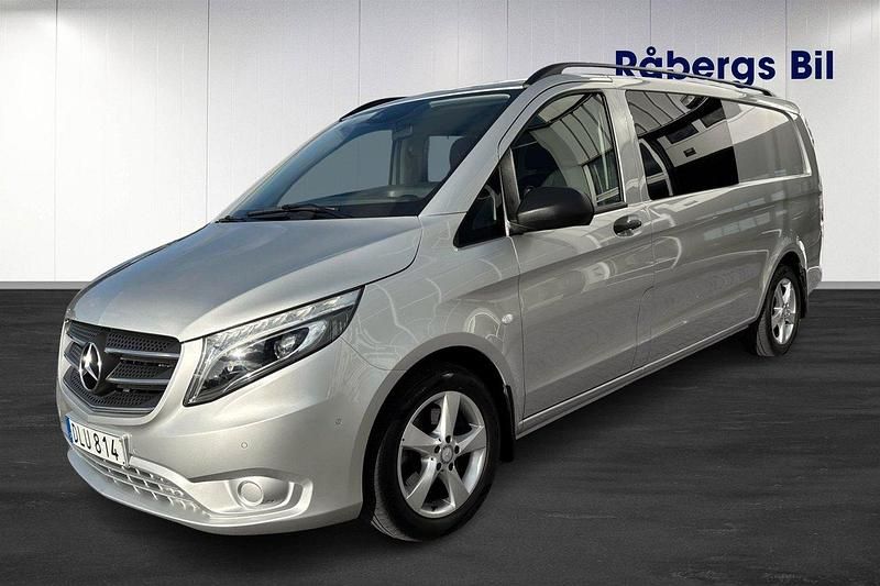 Silver Begagnad 2018 Mercedes Vito Minibuss | 309 000 kr - Bild 1/4