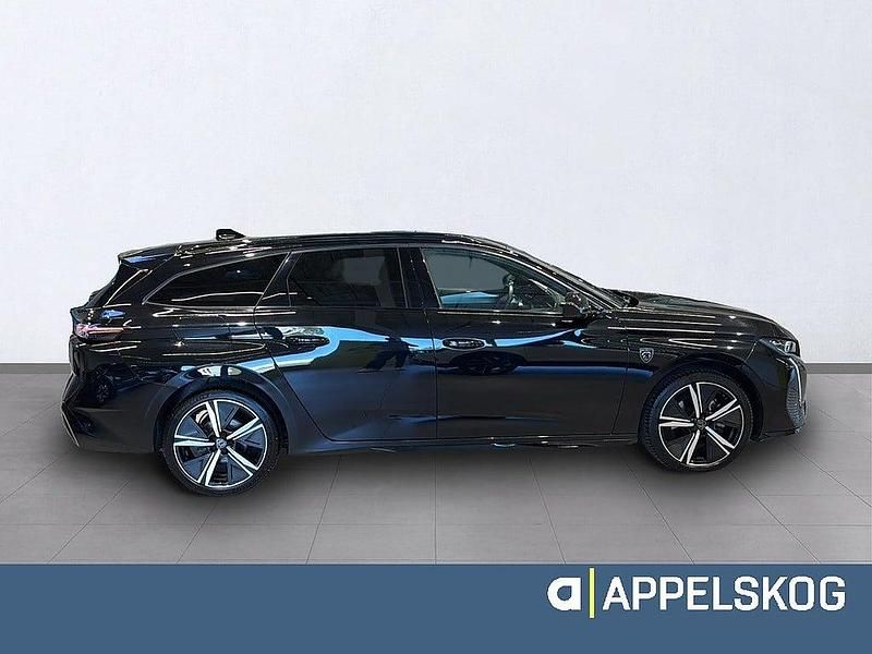 Begagnad Peugeot 308 SW GT 131 HK (96 kW) 2024 Svart Kombi
