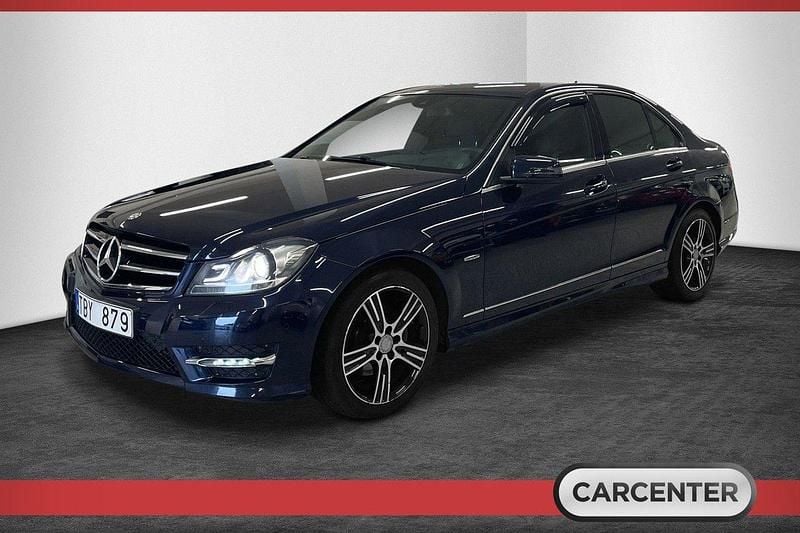 Mörkblå Begagnad 2013 Mercedes C220 Avantgarde Sedan | 144 500 kr (Superpris) - Bild 1/4