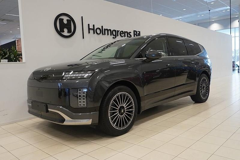 Grå Ny 2025 Hyundai Ioniq 9 SUV | 906 400 kr - Bild 1/4