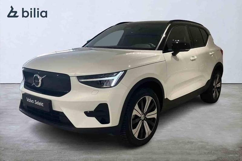 Vit Begagnad 2023 Volvo XC40 Single Motor SUV | 349 000 kr - Bild 1/1