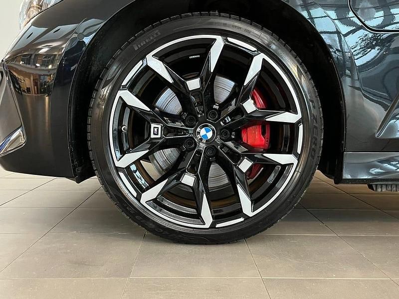 Begagnad BMW 330 Comfort Edition 184 HK (135 kW) 2025 Svart Sedan