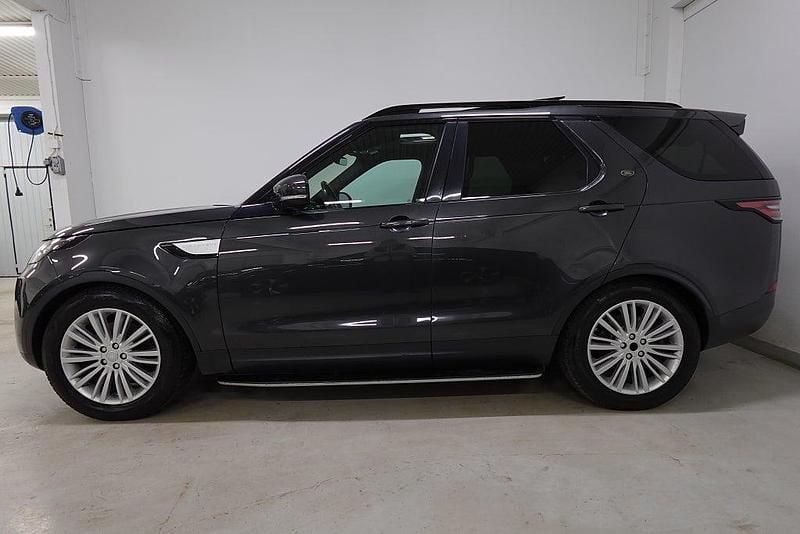 Begagnad Land Rover Discovery 5 HSE 179 HK (131 kW) 2017 Grå SUV