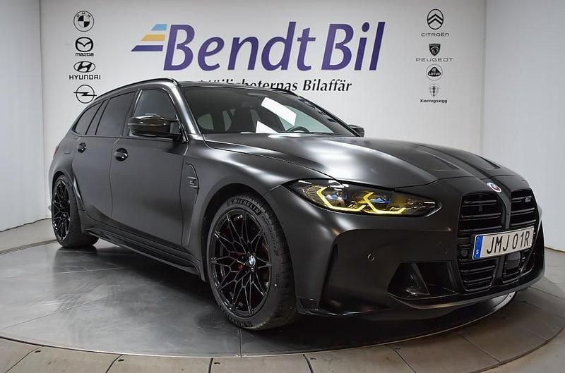 Safirsvart metallic Begagnad 2023 BMW M3 Competition Edition Kombi | 999 500 kr (Marknadspris) - Bild 1/3