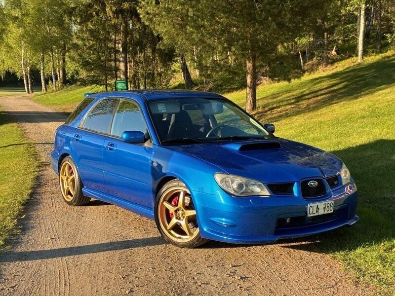 Blå Begagnad 2006 Subaru Impreza Kombi | 114 900 kr (Superpris) - Bild 1/4