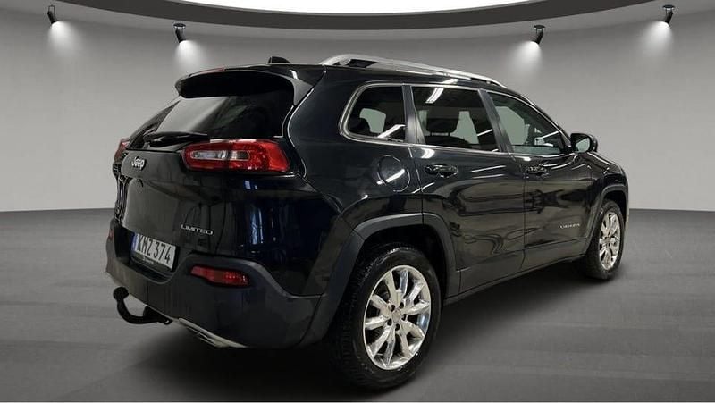 Begagnad Jeep Cherokee 170 HK (125 kW) 2015 Grön SUV
