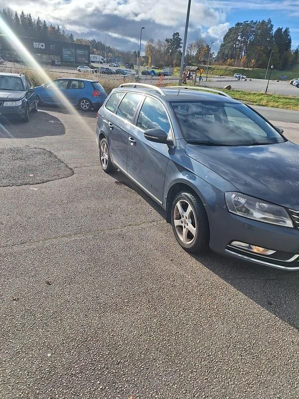 Begagnad VW Passat 160 HK (117 kW) 2011 Kombi