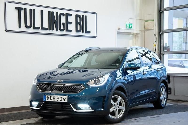 Begagnad Kia Niro Advance 141 HK (103 kW) 2016 Blå SUV
