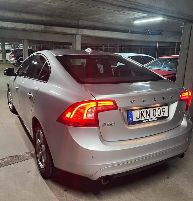 Begagnad Volvo S60 152 HK (111 kW) 2018 Sedan