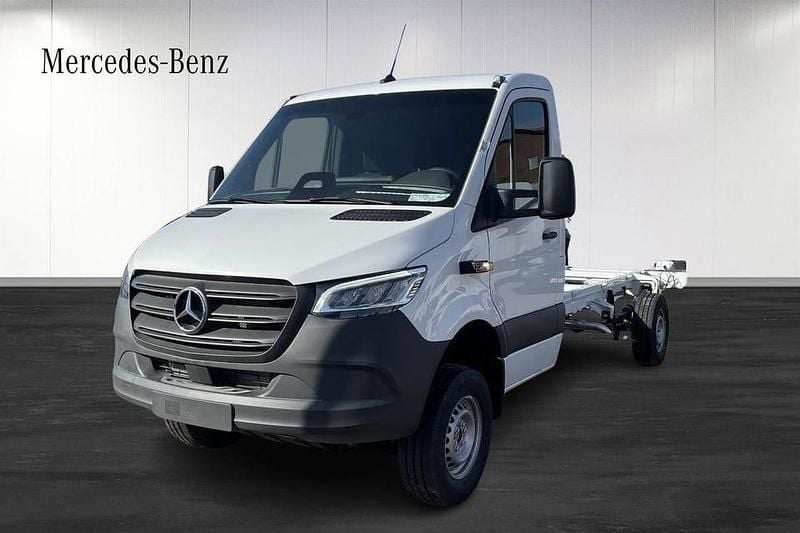 Vit Ny 2025 Mercedes Sprinter Van | 623 750 kr - Bild 1/4