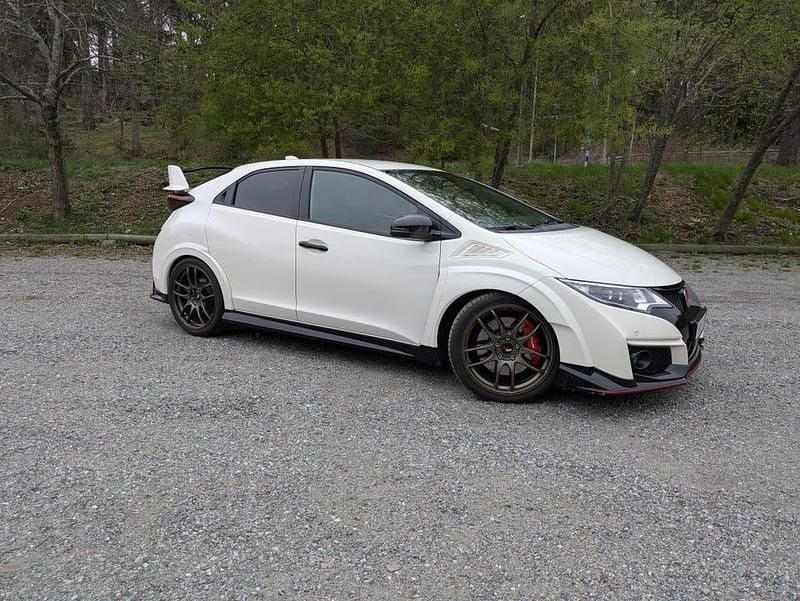 Begagnad Honda Civic Type R 310 HK (228 kW) 2015 Championsh