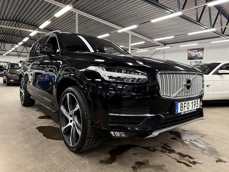 Begagnad Volvo XC90 Inscription 224 HK (164 kW) 2015 Svart SUV