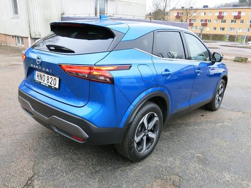 Begagnad Nissan Qashqai 158 HK (116 kW) 2023 Blå SUV