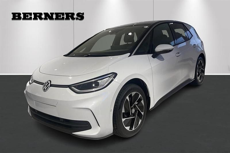 Ny VW ID.3 Pro Performance 239 kW (326 HK) 2026 Vit Halvkombi