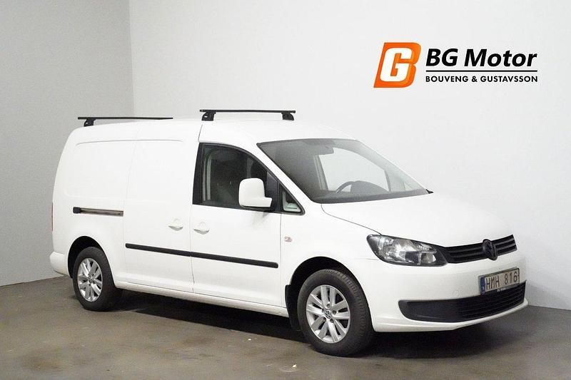 Vit Begagnad 2013 VW Caddy Maxi Minibuss | 99 900 kr (Lite dyr) - Bild 1/4