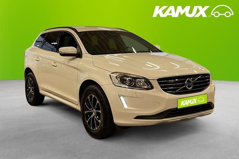 Begagnad Volvo XC60 150 HK (110 kW) 2016 Vit SUV