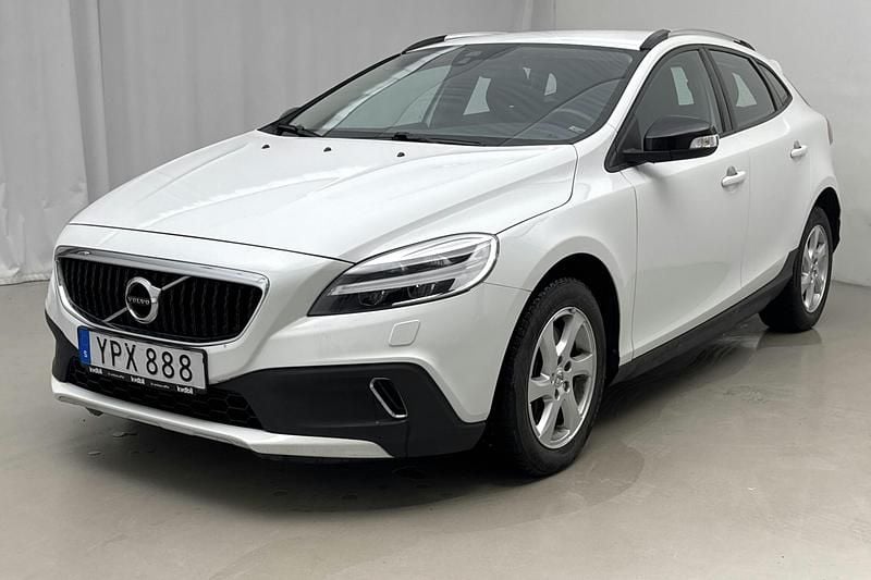 Vit Begagnad 2019 Volvo V40 CC Kombi | 204 800 kr (Bra pris) - Bild 1/4