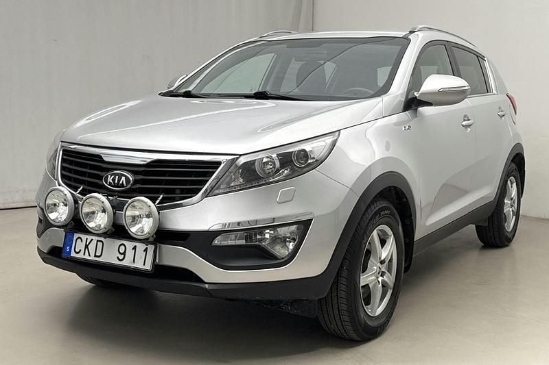 Silver Begagnad 2011 Kia Sportage SUV | 89 000 kr (Bra pris) - Bild 1/4