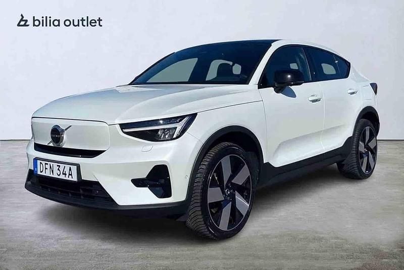 Vit Begagnad 2023 Volvo EC40 SUV | 394 900 kr (Marknadspris) - Bild 1/1