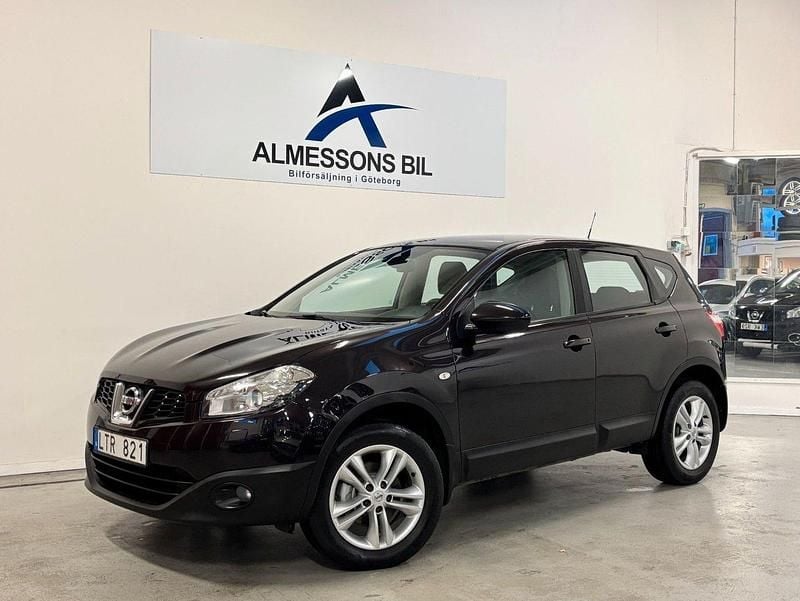 Lila Begagnad 2011 Nissan Qashqai Comfort SUV | 64 900 kr (Marknadspris) - Bild 1/4
