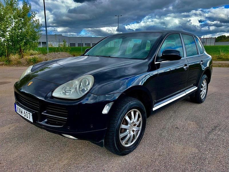 Svart Begagnad 2007 Porsche Cayenne SUV | 57 000 kr - Bild 1/4