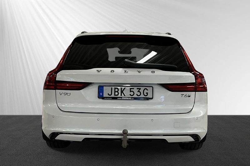 Begagnad Volvo V90 Plus 349 HK (256 kW) 2024 Vit Kombi