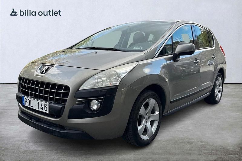 Ljusgrå Begagnad 2011 Peugeot 3008 Kombi | 59 900 kr (Marknadspris) - Bild 1/4