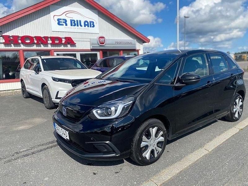Svart Begagnad 2021 Honda Jazz Elegance Halvkombi | 199 900 kr (Marknadspris) - Bild 1/4