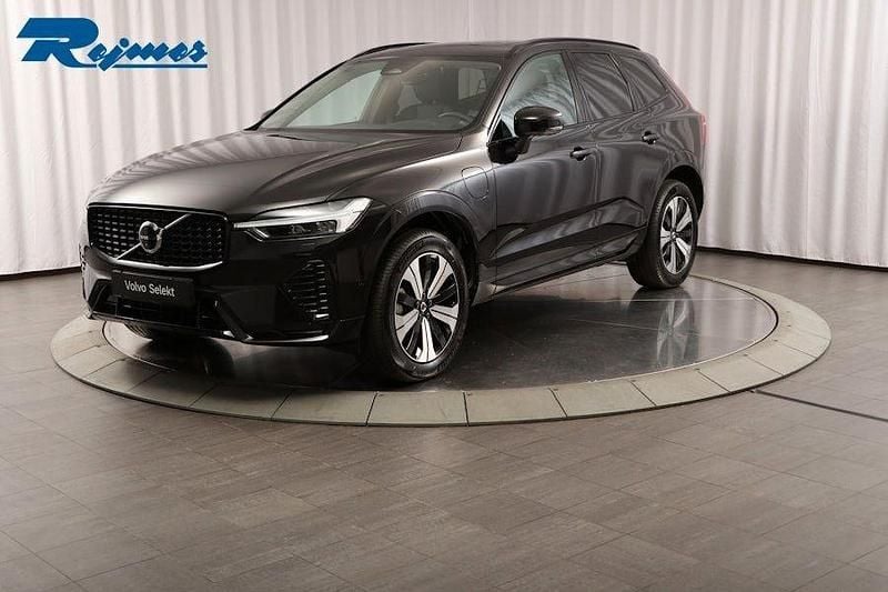 Svart Begagnad 2024 Volvo XC60 Plus SUV | 569 900 kr (Lite dyr) - Bild 1/4