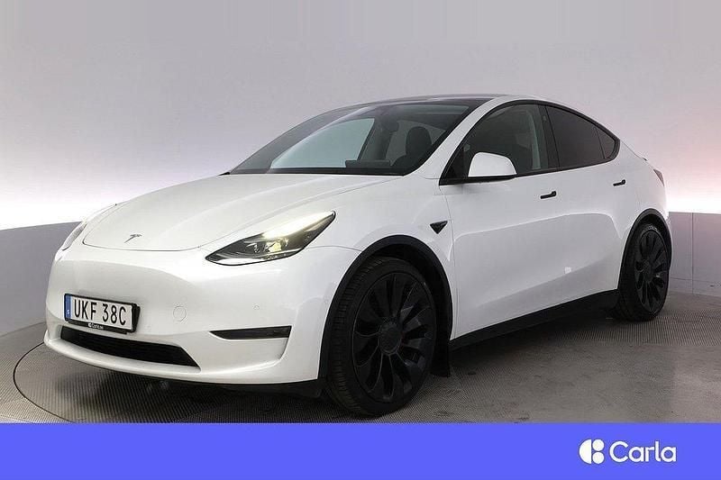Vit Begagnad 2022 Tesla Model Y Performance SUV | 384 900 kr (Superpris) - Bild 1/4