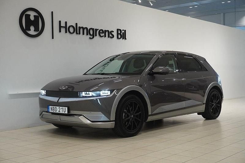 Grön Begagnad 2021 Hyundai Ioniq 6 Advanced Sedan | 429 900 kr - Bild 1/4