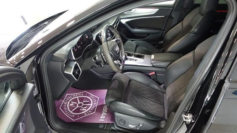 Begagnad Audi RS6 600 HK (441 kW) 2020 Svart Kombi