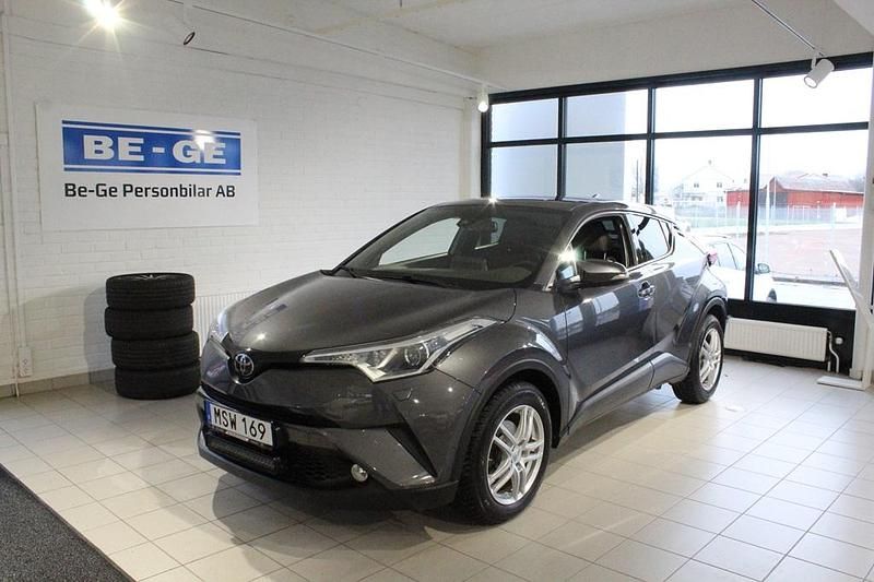 Begagnad Toyota C-HR 117 HK (86 kW) 2016 Grå SUV