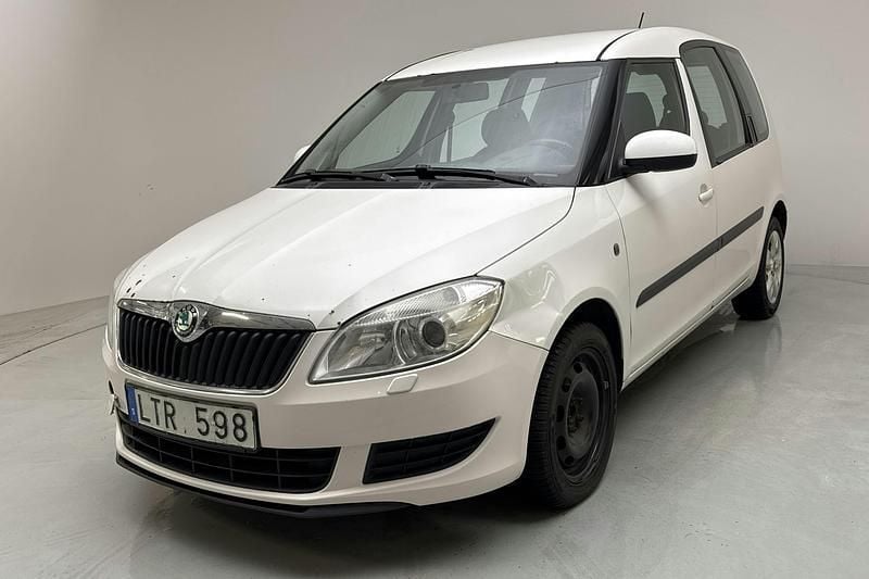 Vit Begagnad 2012 Skoda Roomster Kombi | 25 000 kr - Bild 1/4