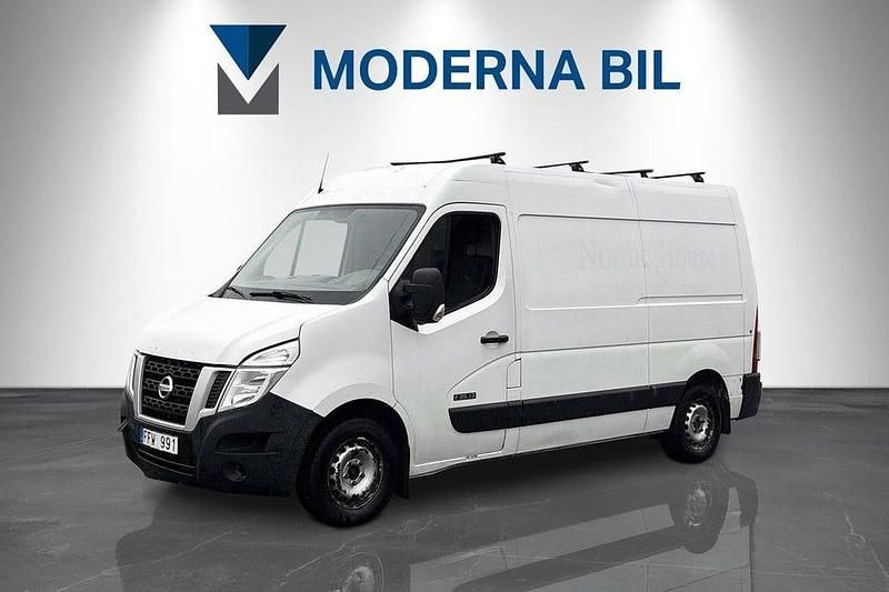 Vit Begagnad 2013 Nissan NV400 Van | 49 900 kr - Bild 1/4
