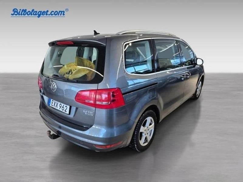 Begagnad VW Sharan 141 HK (103 kW) 2015 Grå Minibuss