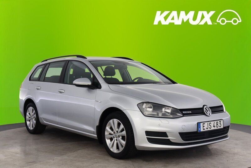 Silver (grå) Begagnad 2016 VW Golf VII Kombi | 74 800 kr (Superpris) - Bild 1/3