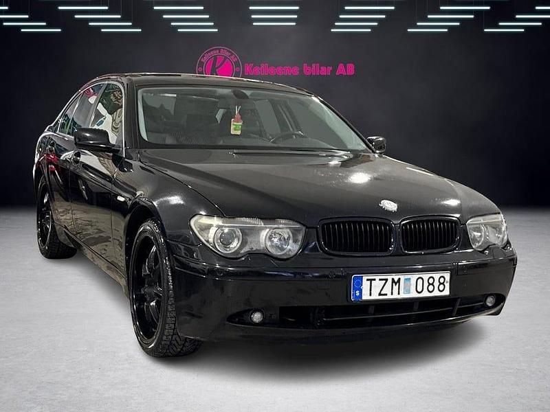 Begagnad BMW 745 333 HK (244 kW) 2001 Svart Sedan