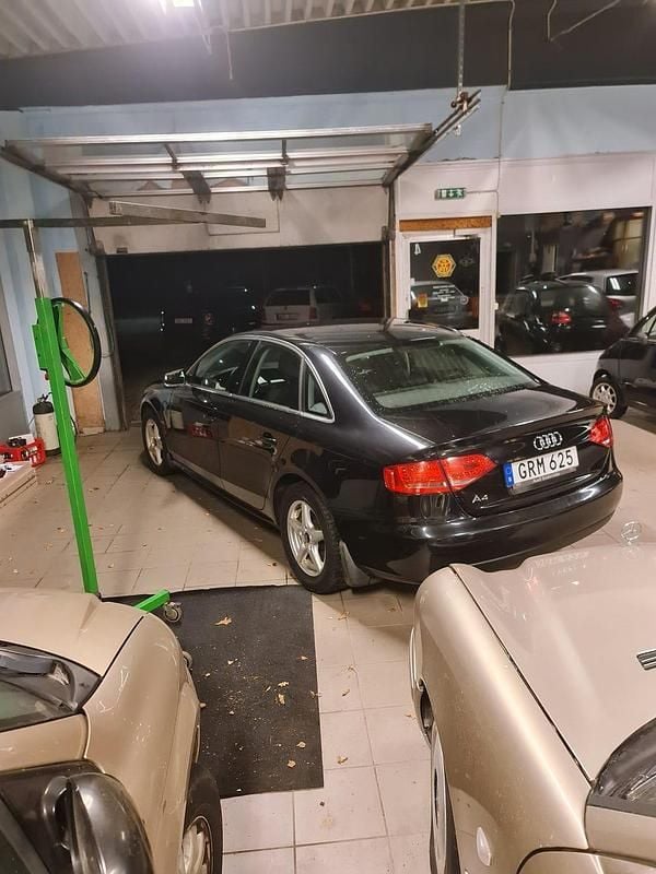 Begagnad Audi A4 160 HK (117 kW) 2010 Sedan