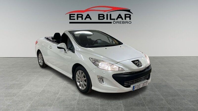 Vit Begagnad 2009 Peugeot 308 CC Cab | 69 500 kr (Marknadspris) - Bild 1/4