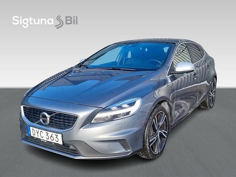 Begagnad Volvo V40 R-Design 120 HK (88 kW) 2016 Grå Halvkombi