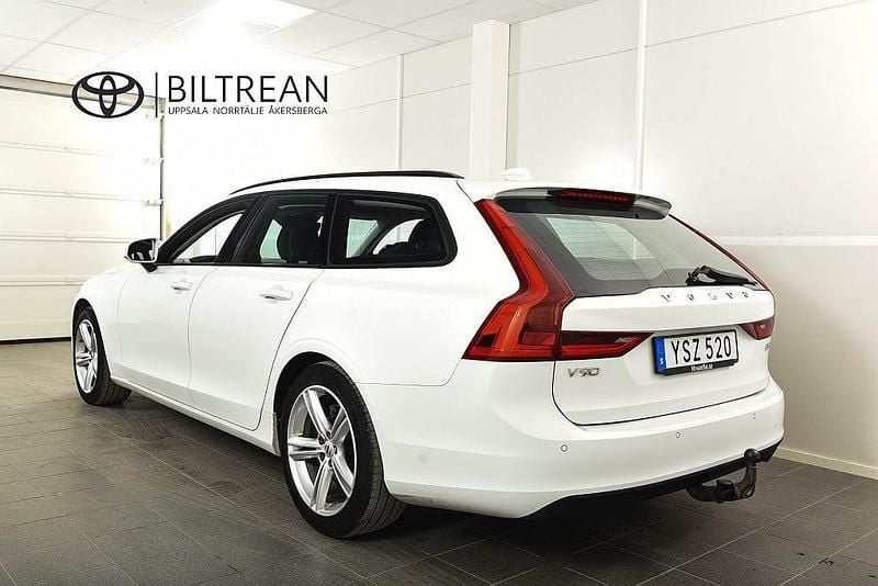 Begagnad Volvo V90 Business Edition 150 HK (110 kW) 2017 Vit Kombi